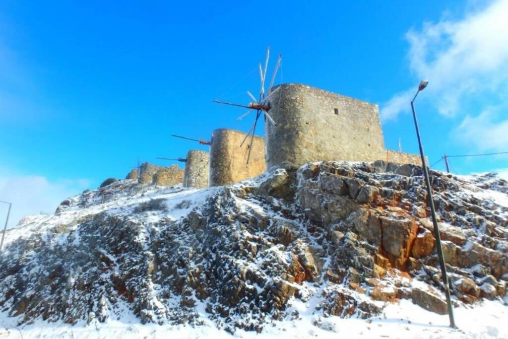 Litos Traditional Cretan Stone House In The Center Of Crete 아파트 외부 사진