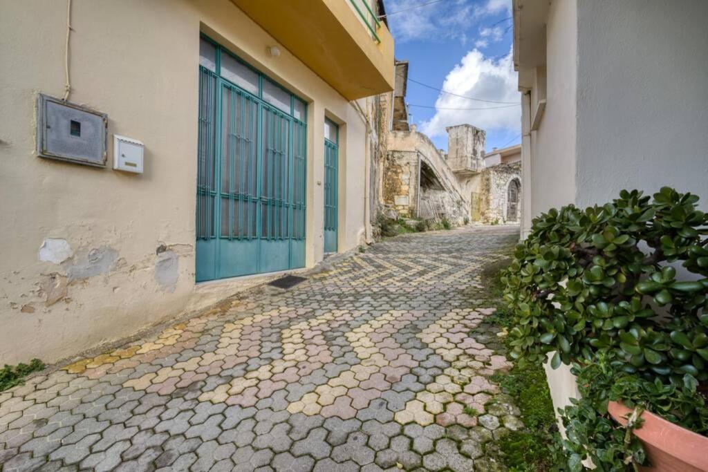 Traditional Cretan Stone House In The Center Of Crete Litos 외부 사진